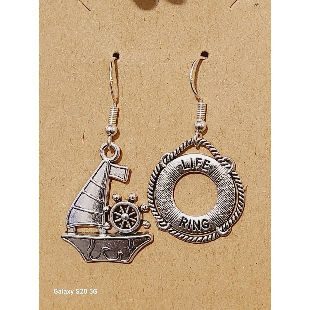 Handmade Nautical Sailboat Life Ring Charm Dangle Earrings Silver Tone NEW